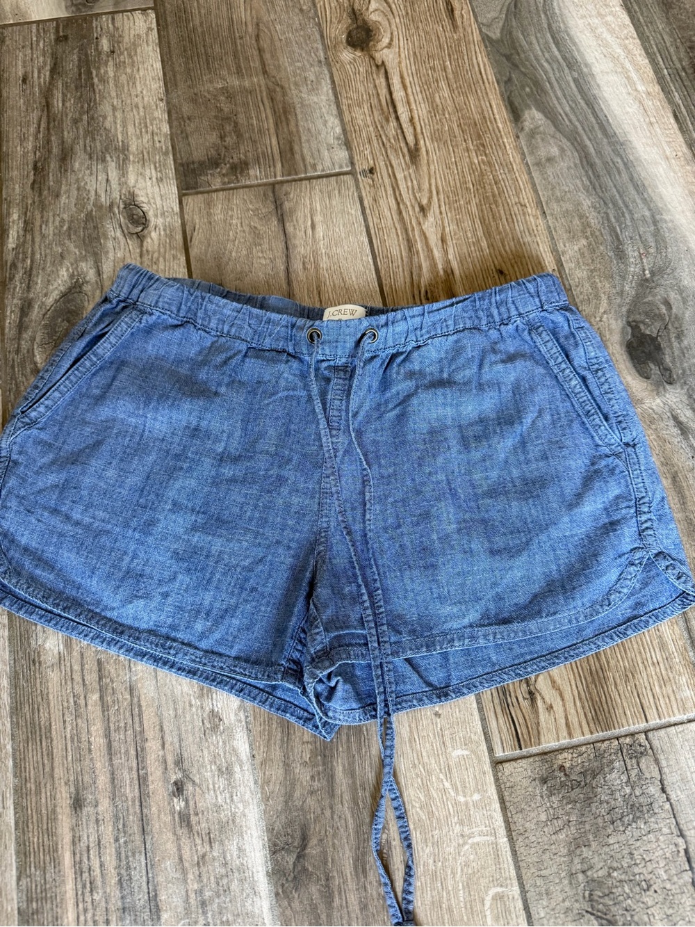 J. Crew Light Blue Denim Drawstring Women’s Shorts - Picture 2 of 4